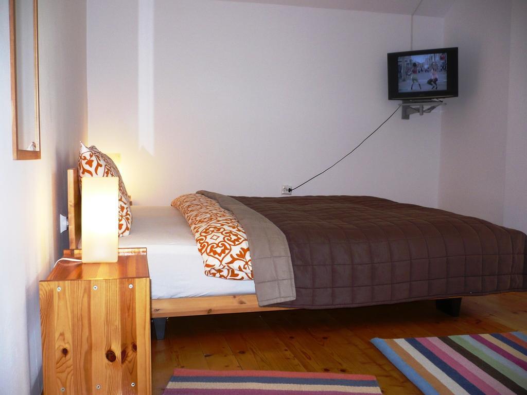 Pensiunea Tiuta Hotel กอร์เบนี ห้อง รูปภาพ